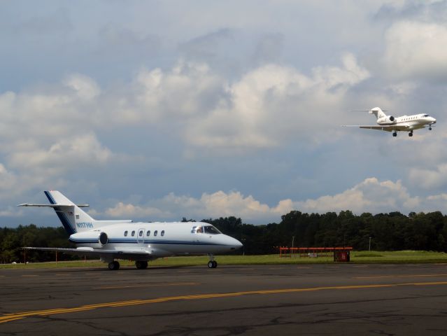 Hawker 800a N117HH