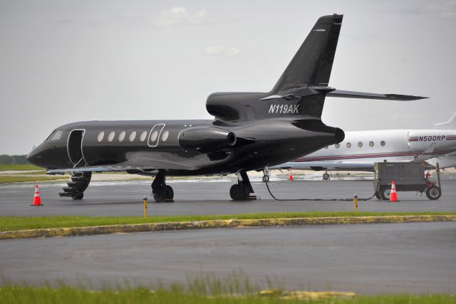 Falcon 50 N119AK