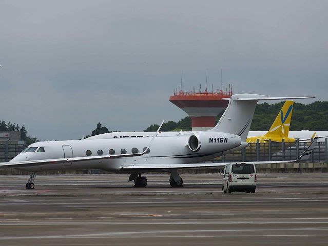 Gulfstream GV N11GW