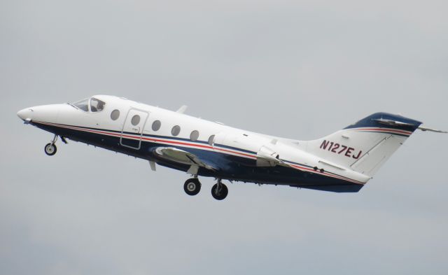 Beechjet 400A N127EJ