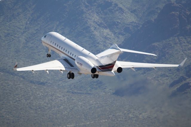 Global Express / 5000 N141QS