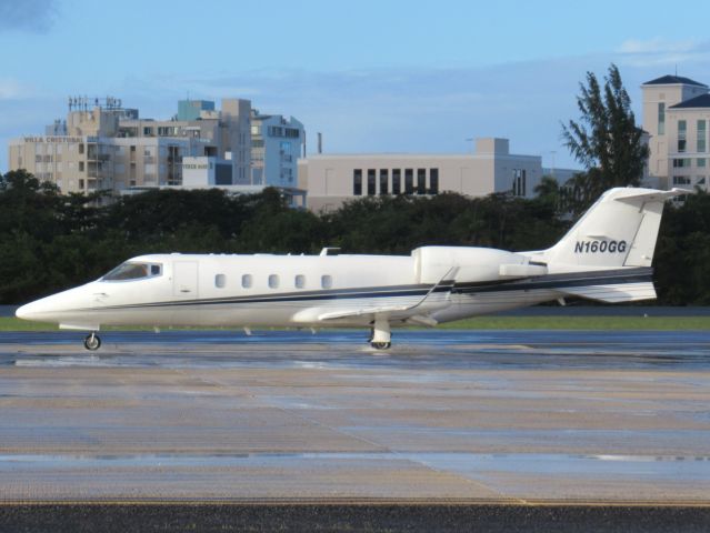 Learjet 60 N160GG
