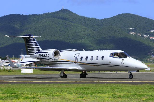 Learjet 60 N168ZZ