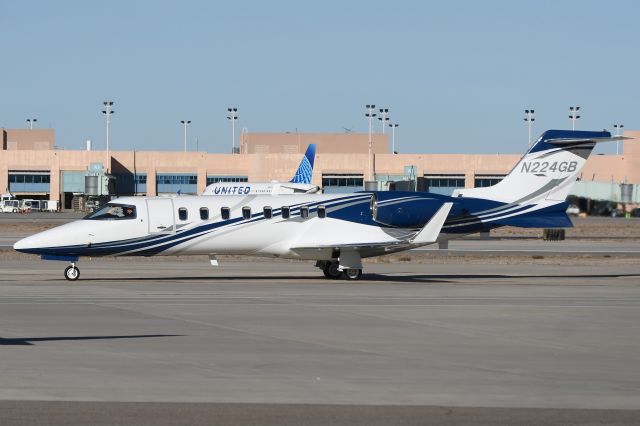 Learjet 45 N224GB