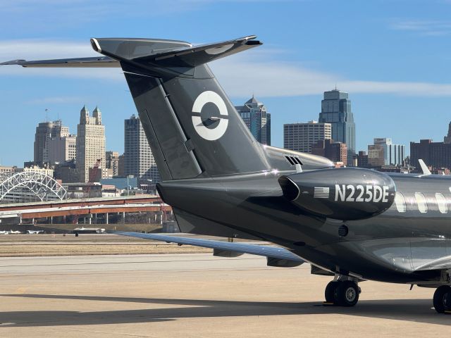 Pilatus PC-24 N225DE