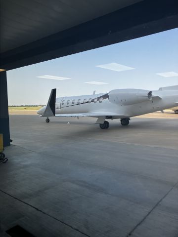Learjet 45 N253SC