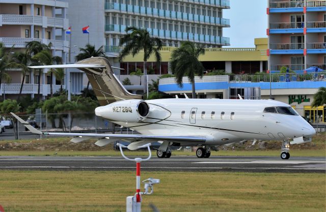 Challenger 300/350 N272BQ
