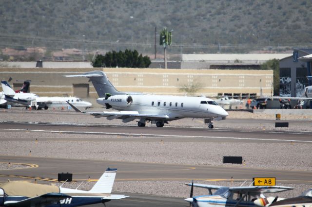 Challenger 300/350 N2926E