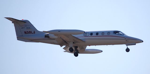 Learjet 31 N30LJ