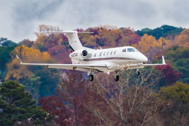 Phenom 300 N327QS