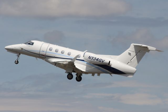Phenom 300 N334GV