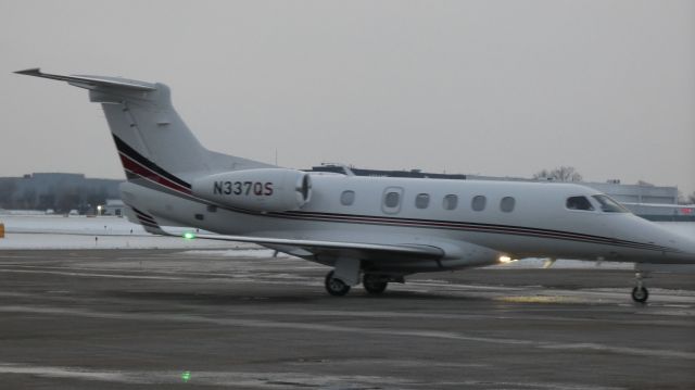 Phenom 300 N337QS
