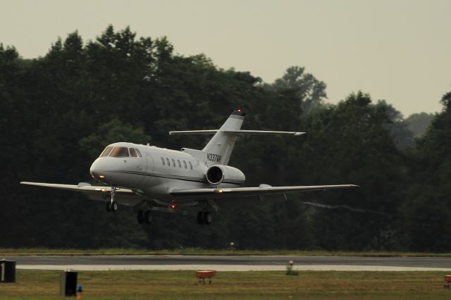 Hawker 800 N337WR