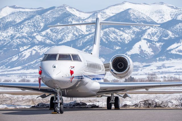 Global Express / 5000 N373VB