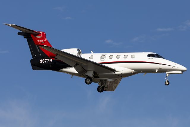 Phenom 300 N377N