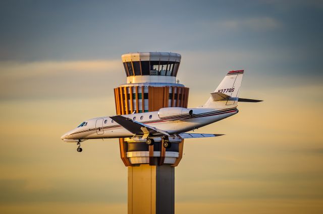 Citation Sovereign N377QS