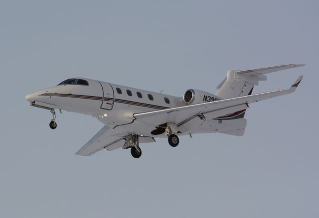 Phenom 300 N390QS