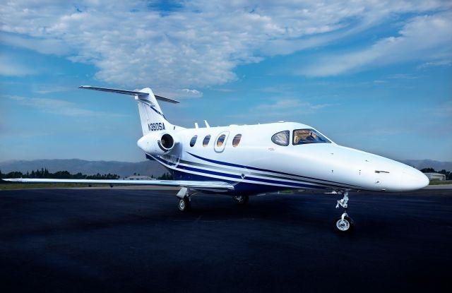 Premier I N390SA