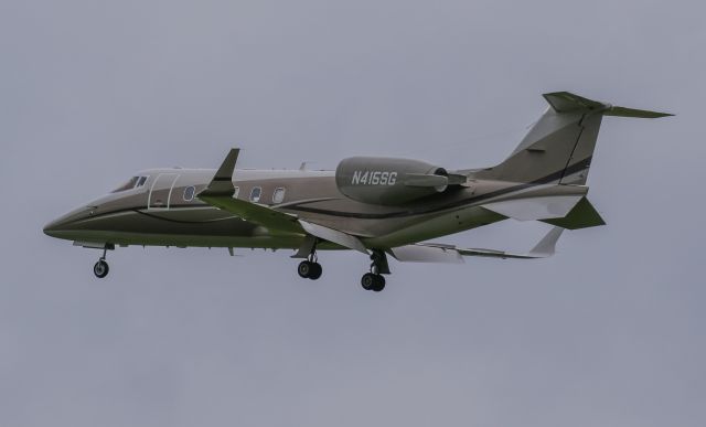 Learjet 60 N415SG