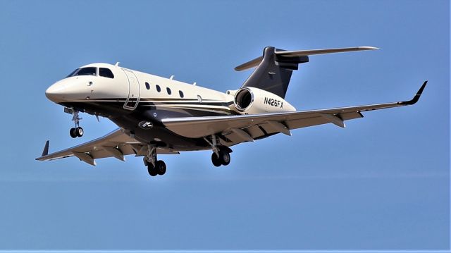Charter N426FX - Outlier