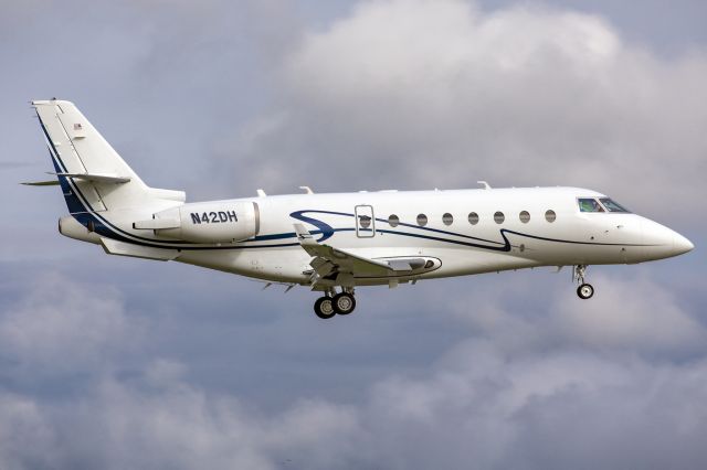 Gulfstream G200 N42DH