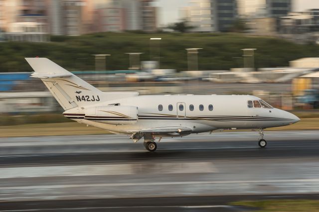 Hawker 800XP N42JJ