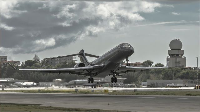 Global 7500 N444WT