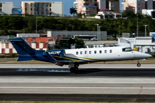 Learjet 45 N452MP