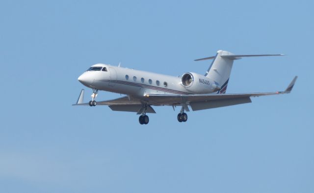 Phenom 300 N454QS