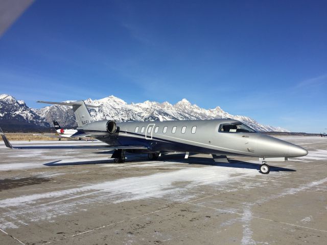 Learjet 45 N45LV