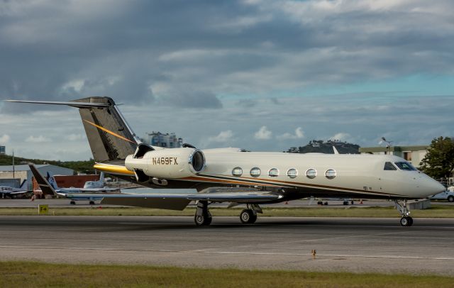 Gulfstream G400 N469FX