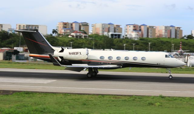 Gulfstream G400 N483FX