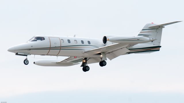 Lear 35 N505GJ