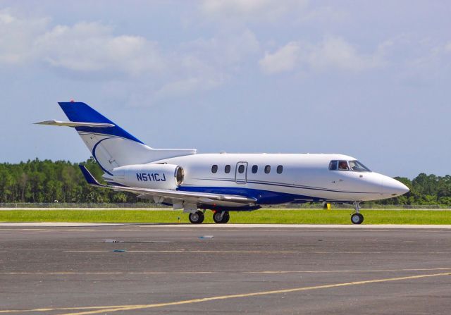 Hawker 850XP N511CJ