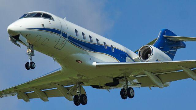 Challenger 300/350 N520RP
