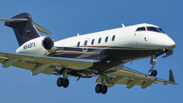 Challenger 300/350 N540FX