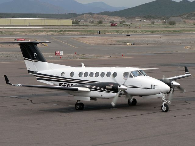 Phenom 300 N551VB