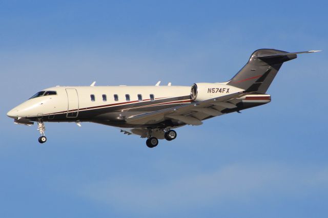 Challenger 300/350 N574FX