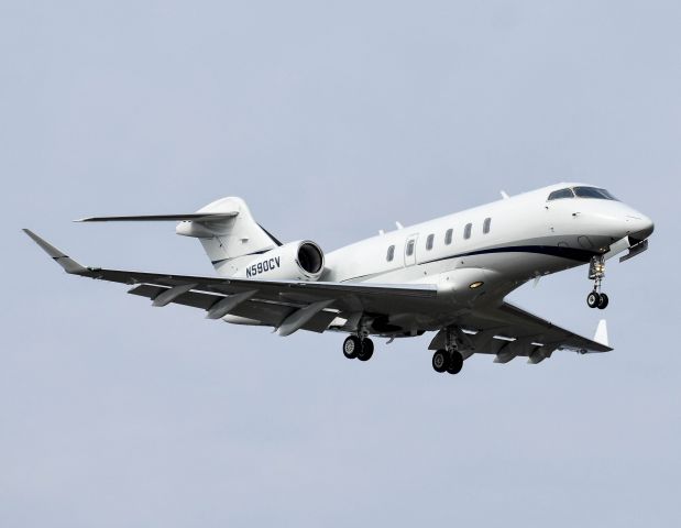 Challenger 300/350 N590CV