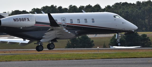 Challenger 300/350 N596FX