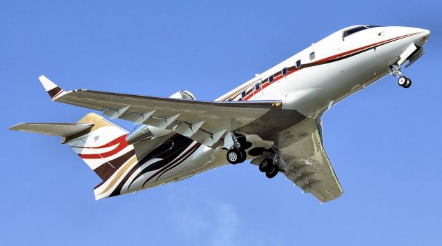 Challenger 604 N604BC