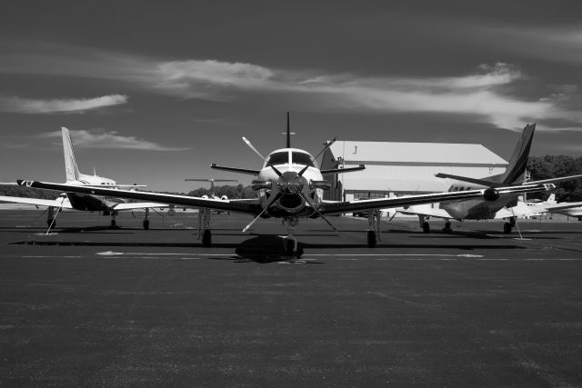 Phenom 300 N631AD