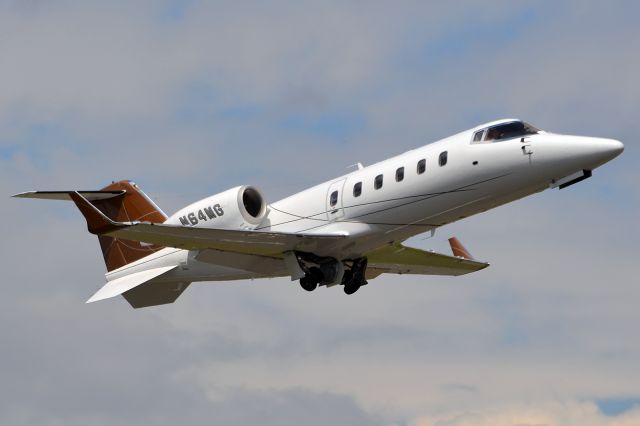 Learjet 60 N64MG