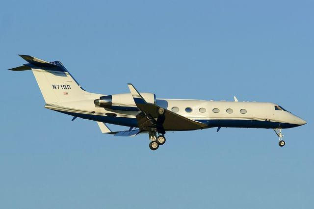 Gulfstream GIV N71BD