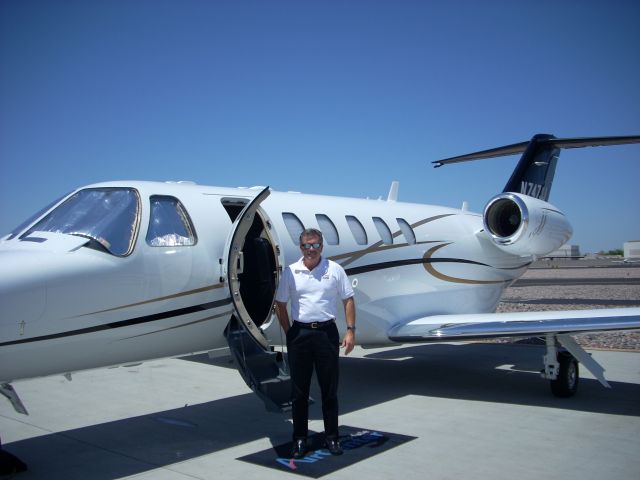 Citation CJ2 N747JJ