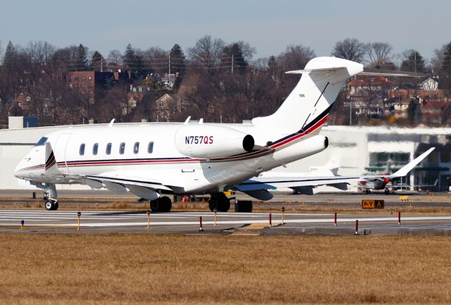Challenger 300/350 N757QS