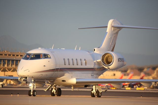 Challenger 300/350 N759QS