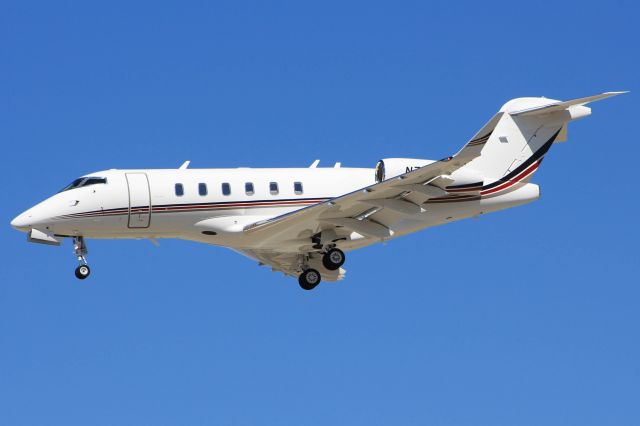 Challenger 300/350 N775QS