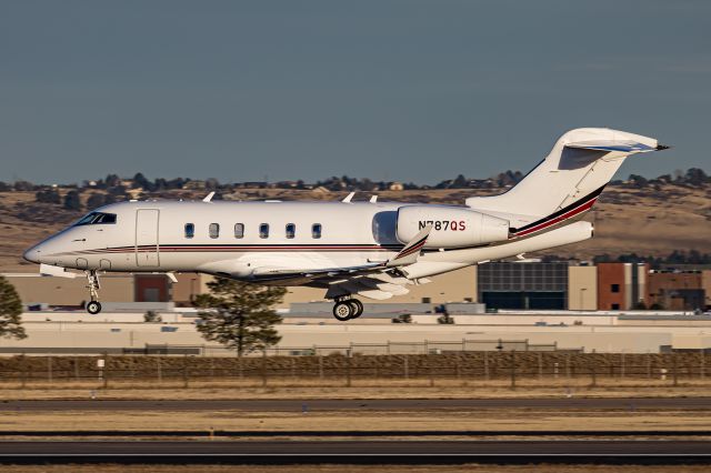 Challenger 300/350 N787QS