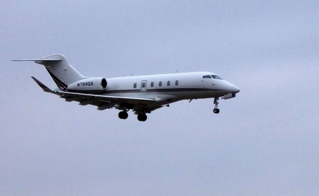 Challenger 300/350 N794QS